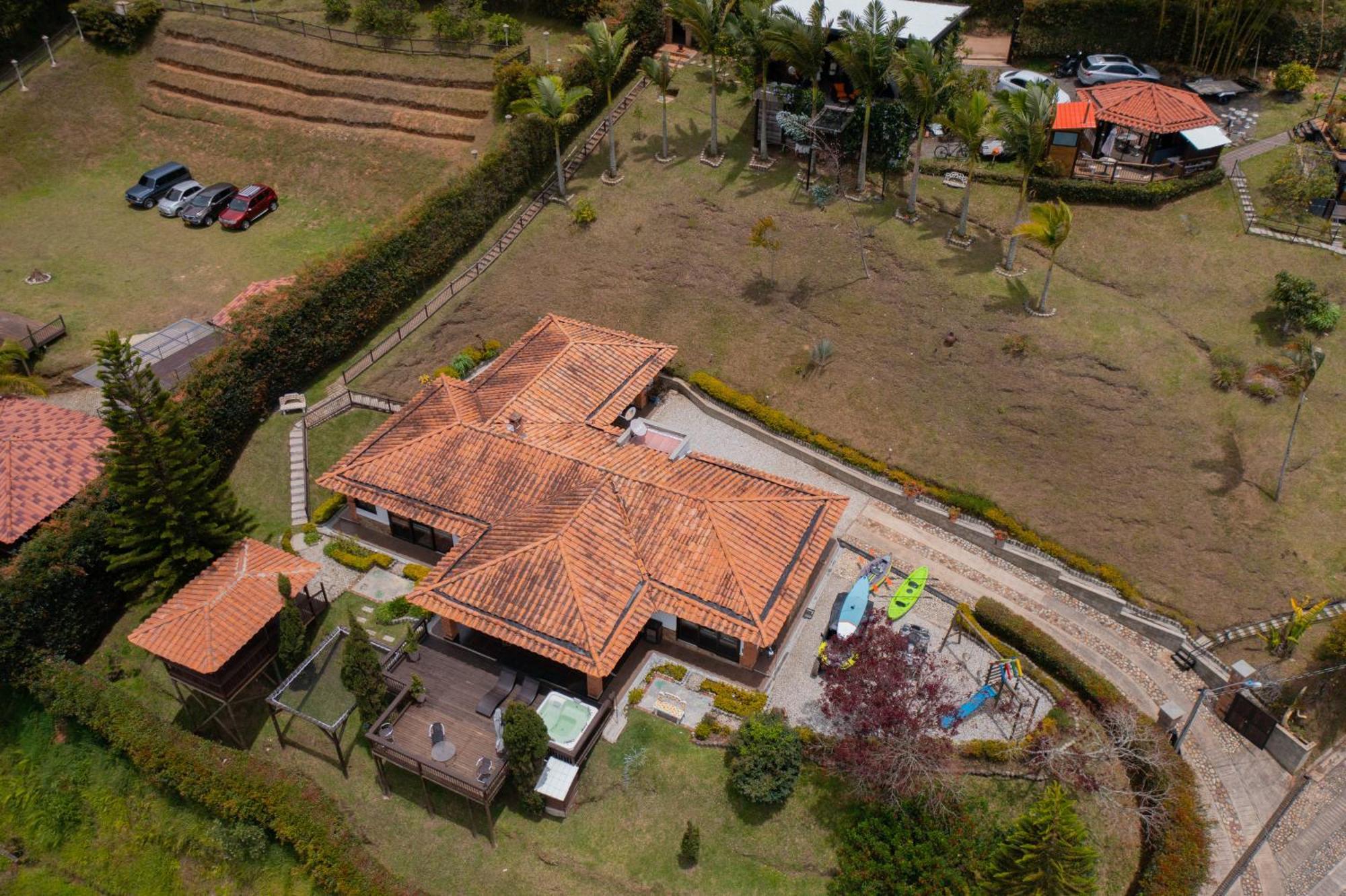 Willa Casa Campestre Montecarlo Guatape- Desayuno A Pareja Zewnętrze zdjęcie