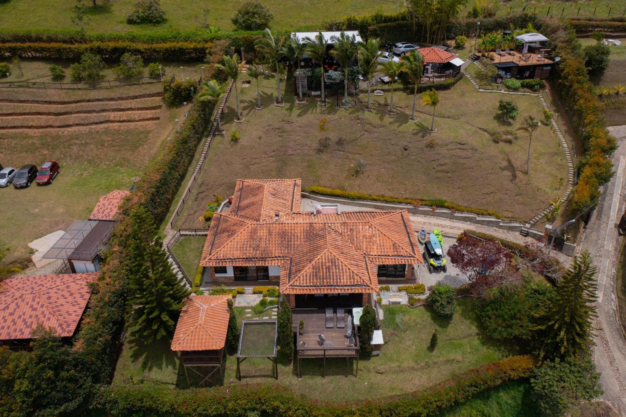 Willa Casa Campestre Montecarlo Guatape- Desayuno A Pareja Zewnętrze zdjęcie